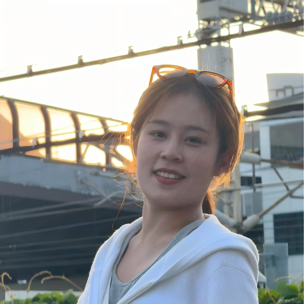 Portrait of Wenjing Huang